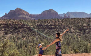 Where to see amazing views in Sedona with minimal to no hiking #sedona #arizona #hiking #cathedralrock #allaccessible #sunset #sedonasunset #sunrise #sedonasurise #sliderock #airportmesa #mainstreetsedona